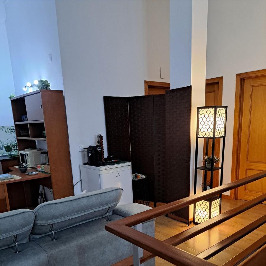 Chez Louise: onde a Serra beija o Céu Lousã Esterno foto